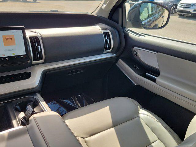 2025 Ford Expedition Active MAX