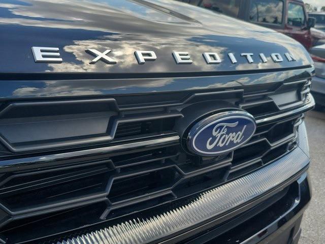 2025 Ford Expedition Active MAX