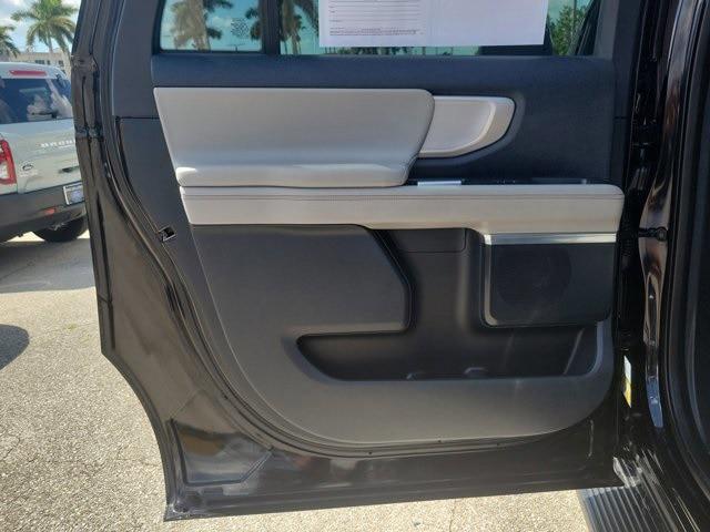 2025 Ford Expedition Active MAX