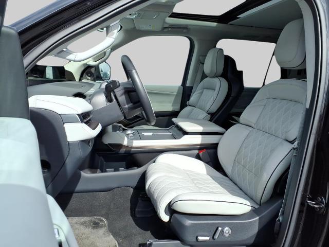 2025 Lincoln Navigator Black Label L