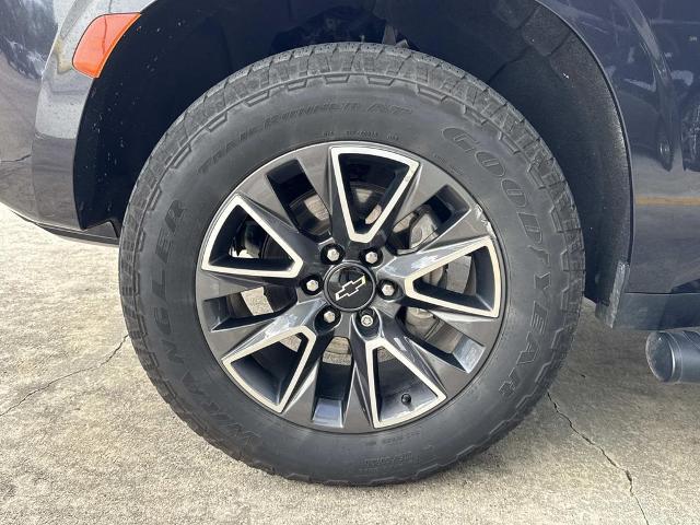 2023 Chevrolet Suburban 4WD Z71