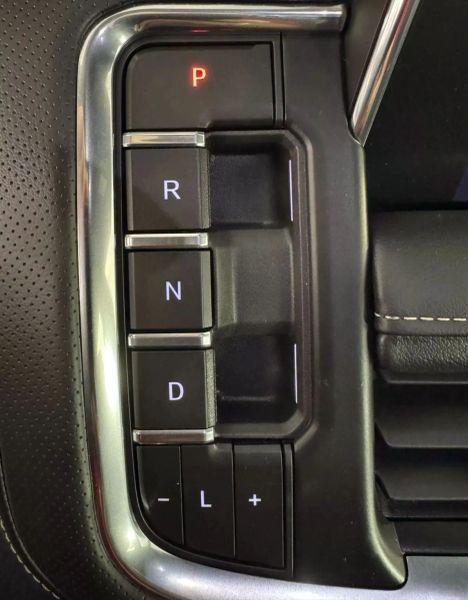 2023 GMC Yukon 4WD SLT