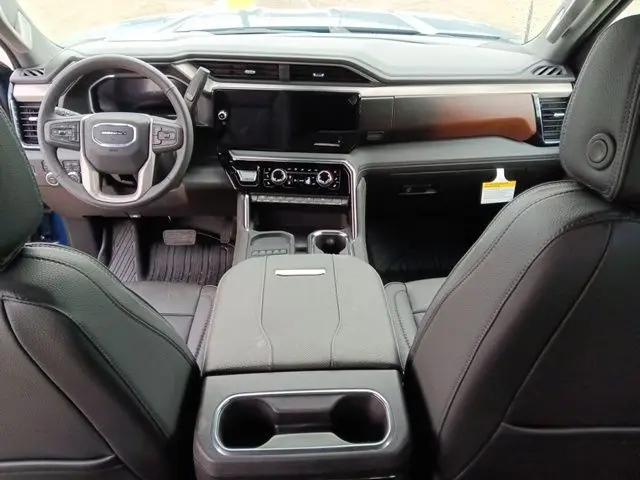 2026 GMC Sierra 3500HD Crew Cab, Long Bed, Denali Dual Rear Wheel, 4WD