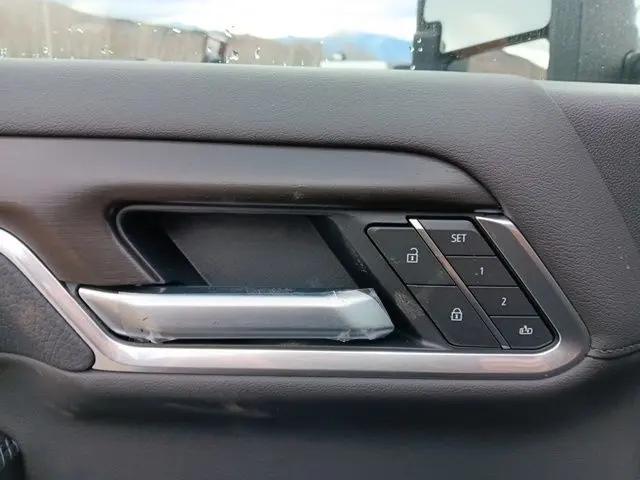 2026 GMC Sierra 3500HD Crew Cab, Long Bed, Denali Dual Rear Wheel, 4WD