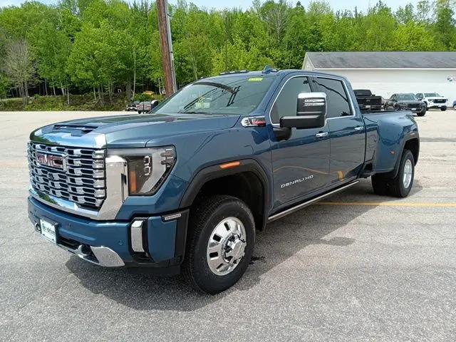 2026 GMC Sierra 3500HD Crew Cab, Long Bed, Denali Dual Rear Wheel, 4WD