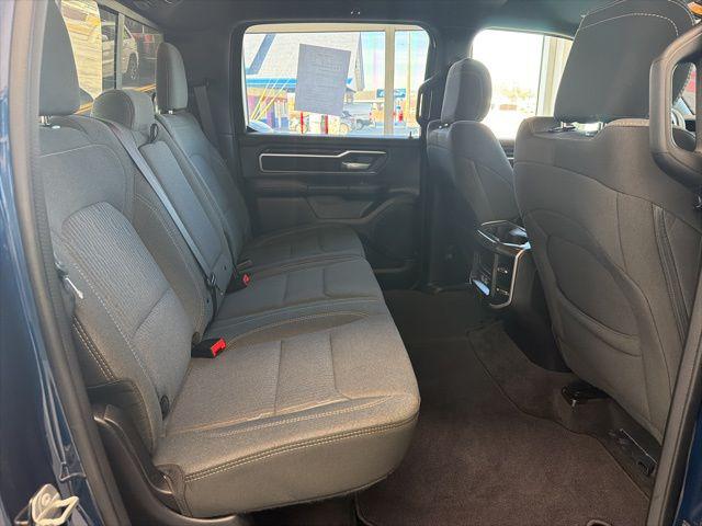 2023 Ram 1500 Big Horn Crew Cab 4x4 5'7" Box