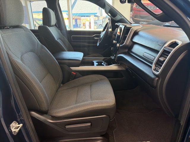 2023 Ram 1500 Big Horn Crew Cab 4x4 5'7" Box