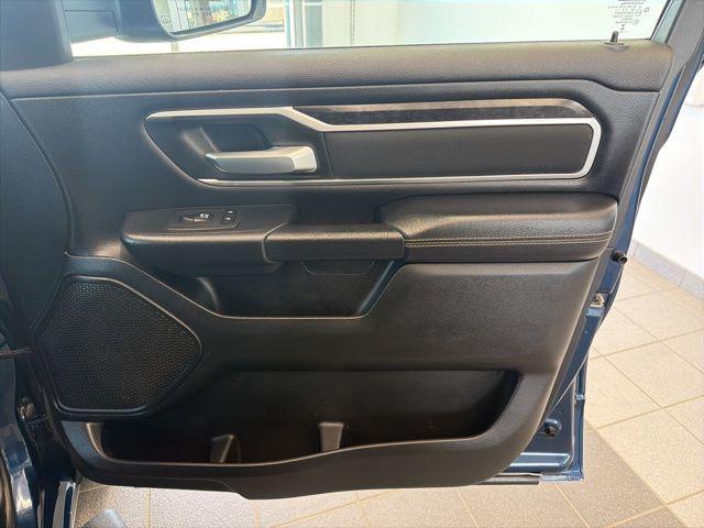 2023 Ram 1500 Big Horn Crew Cab 4x4 5'7" Box
