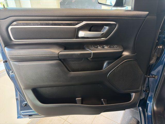 2023 Ram 1500 Big Horn Crew Cab 4x4 5'7" Box