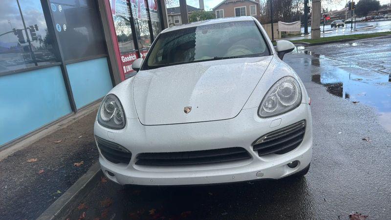 2014 Porsche Cayenne S