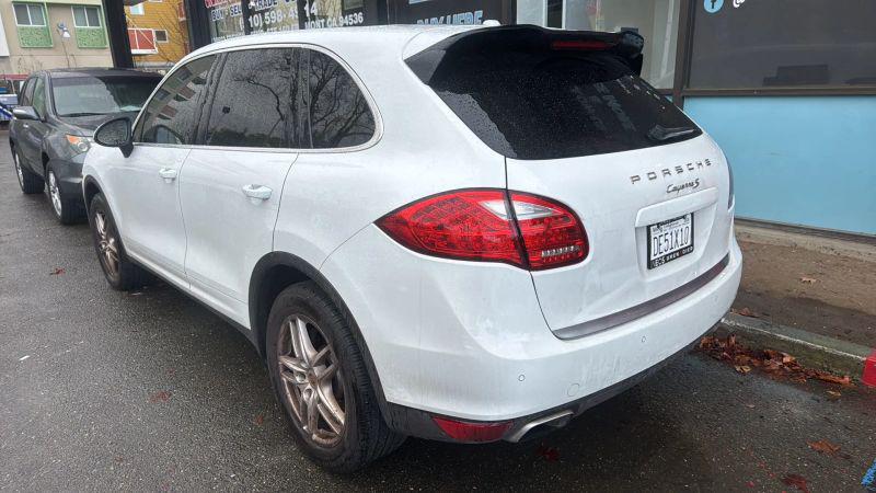 2014 Porsche Cayenne S