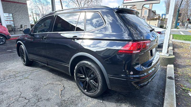 2022 Volkswagen Tiguan 2.0T SE R-Line Black