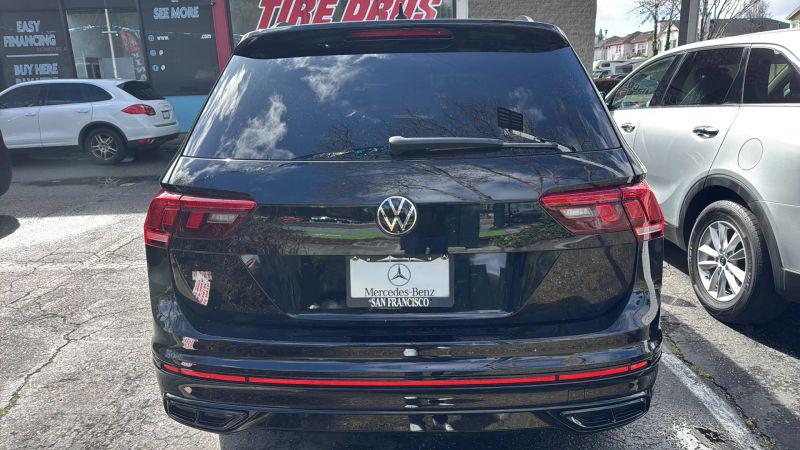 2022 Volkswagen Tiguan 2.0T SE R-Line Black