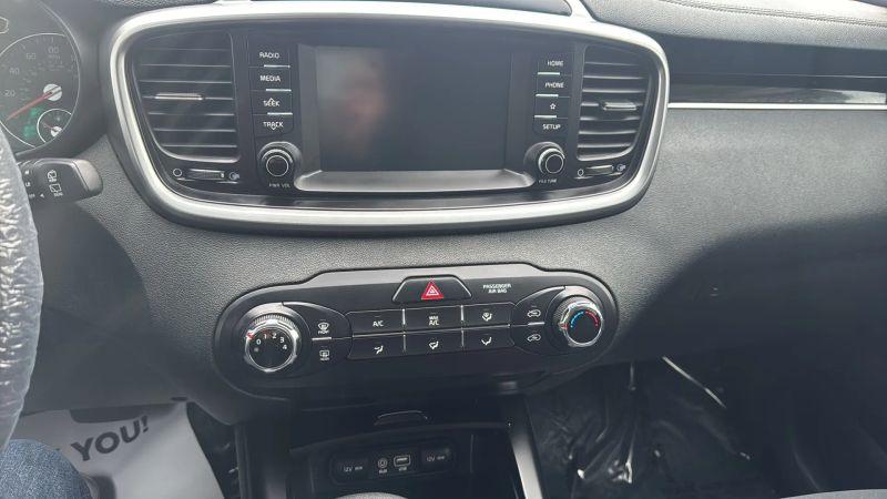 2020 Kia Sorento 3.3L LX