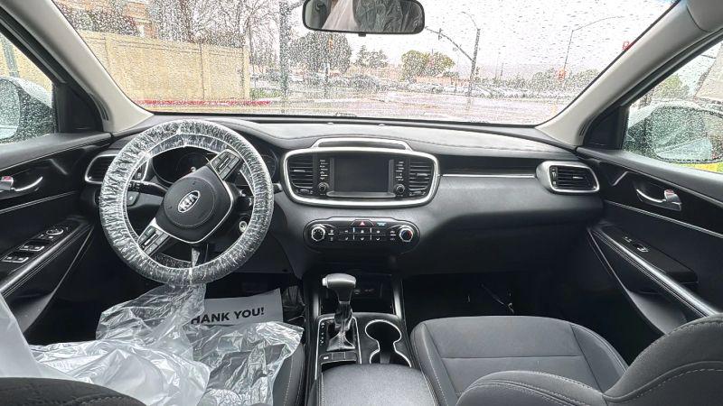 2020 Kia Sorento 3.3L LX