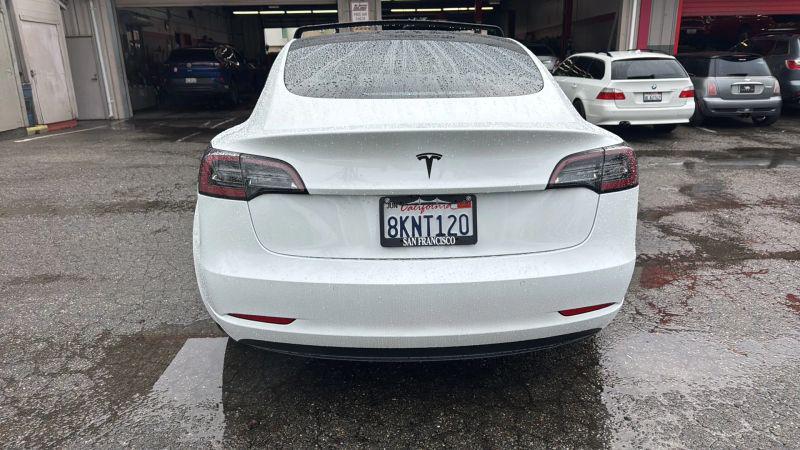2019 Tesla Model 3 Standard Range Plus