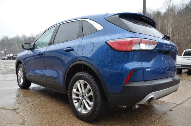 2022 Ford Escape SE Hybrid
