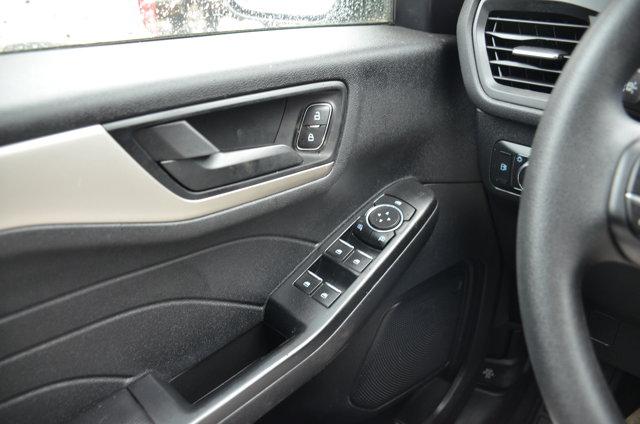 2022 Ford Escape SE Hybrid