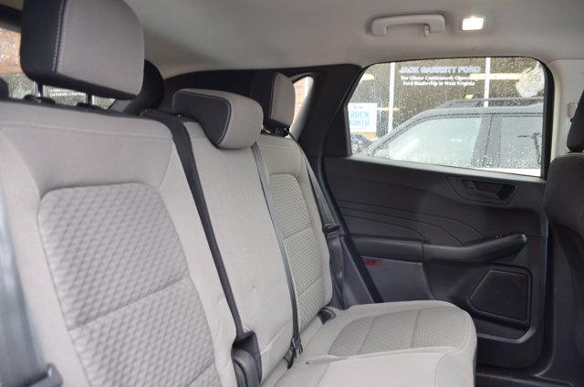 2022 Ford Escape SE Hybrid