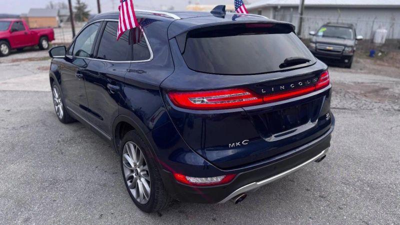 2015 Lincoln MKC Base