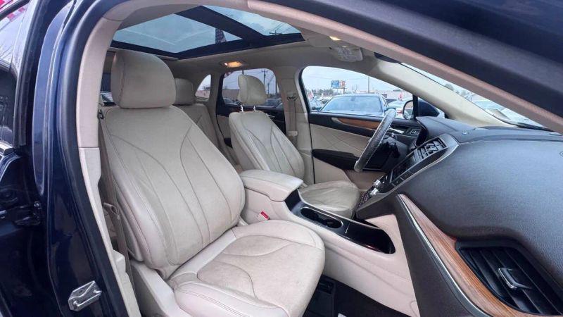 2015 Lincoln MKC Base