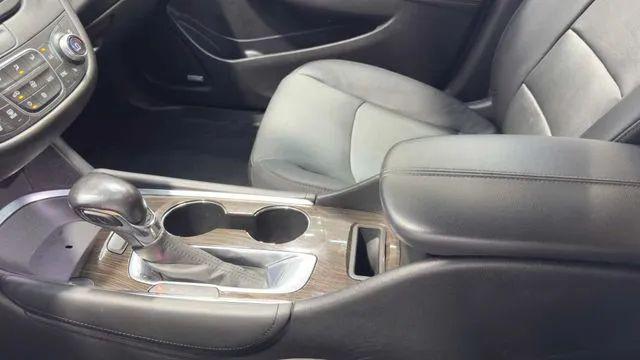 2021 Chevrolet Malibu FWD Premier