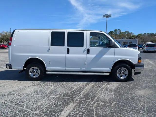 2024 GMC Savana Cargo RWD 2500 Regular Wheelbase Work Van