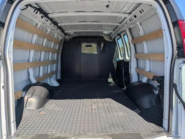 2024 GMC Savana Cargo RWD 2500 Regular Wheelbase Work Van