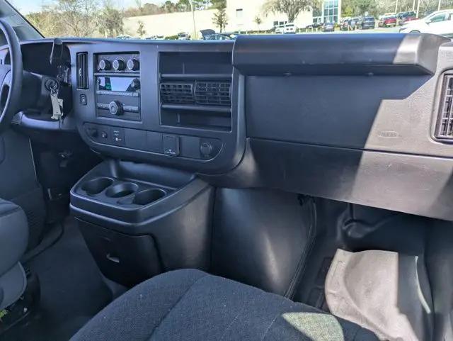 2024 GMC Savana Cargo RWD 2500 Regular Wheelbase Work Van