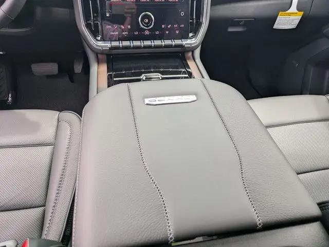 2026 GMC Yukon XL 4WD Denali