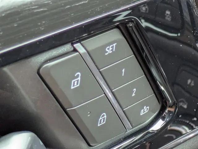 2026 GMC Yukon XL 4WD Denali