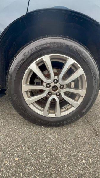 2015 Nissan Pathfinder SV