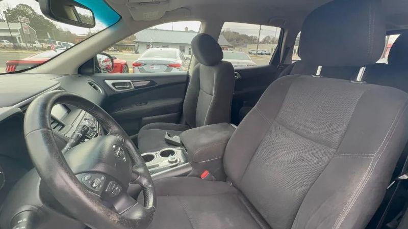 2015 Nissan Pathfinder SV