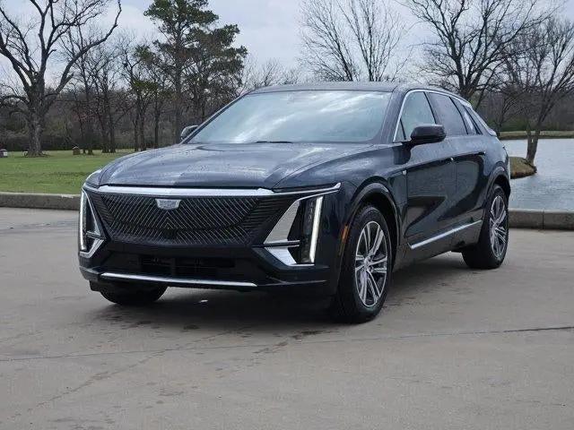 2026 Cadillac iQ Luxury AWD