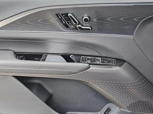 2026 Cadillac iQ Luxury AWD