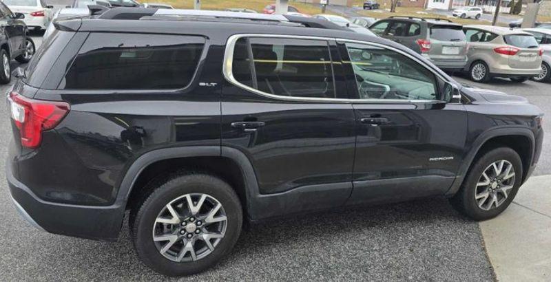 2023 GMC Acadia FWD SLT