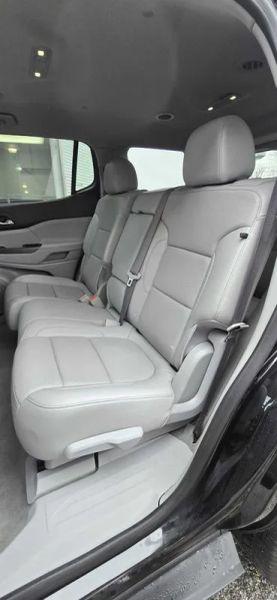 2023 GMC Acadia FWD SLT