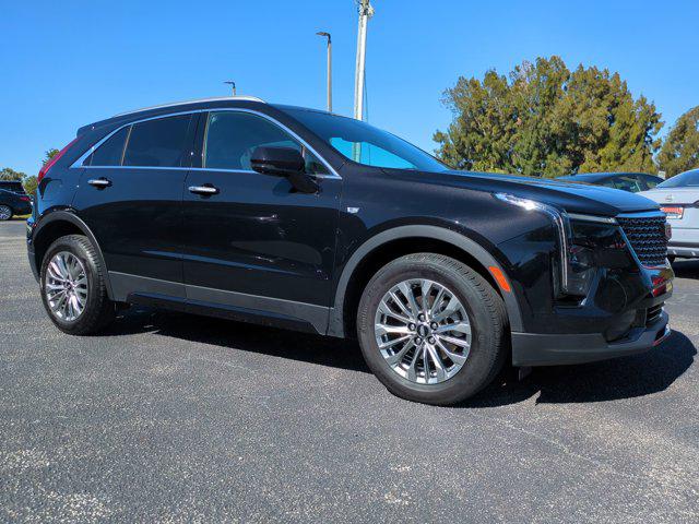 2025 Cadillac XT4 FWD Premium Luxury