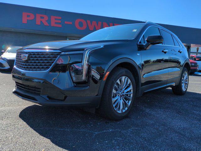 2025 Cadillac XT4 FWD Premium Luxury