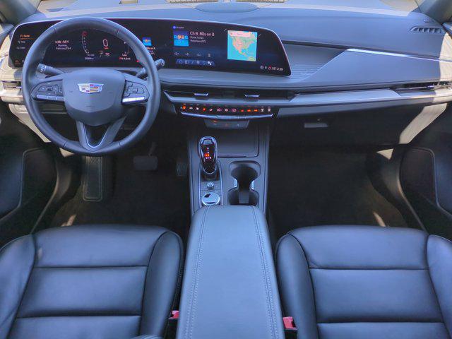2025 Cadillac XT4 FWD Premium Luxury