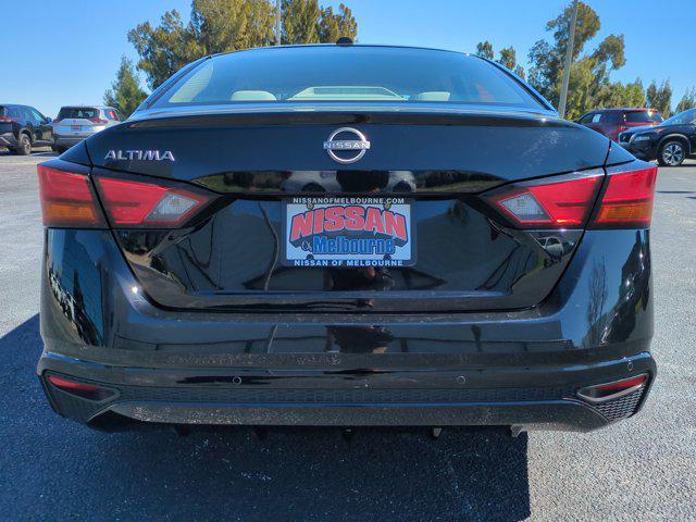 2025 Nissan Altima SV FWD