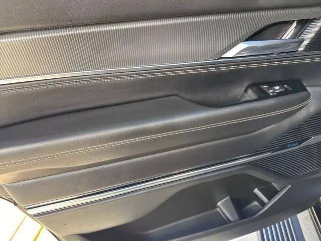 2022 Jeep Grand Wagoneer Series II Obsidian 4x4