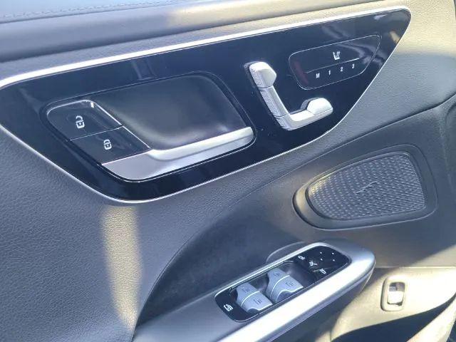 2022 Mercedes-Benz C-CLASS C 300 4MATIC Sedan