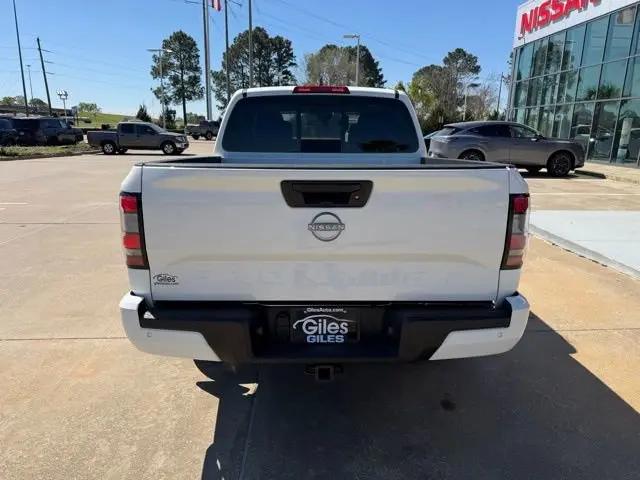 2026 Nissan Frontier Crew Cab SV 4x2