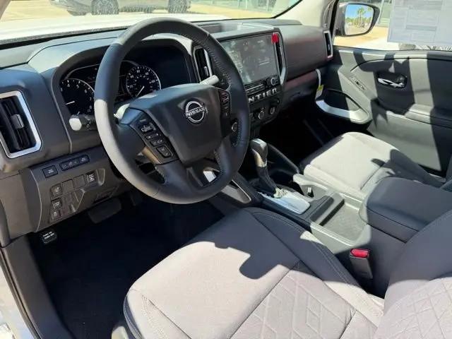2026 Nissan Frontier Crew Cab SV 4x2
