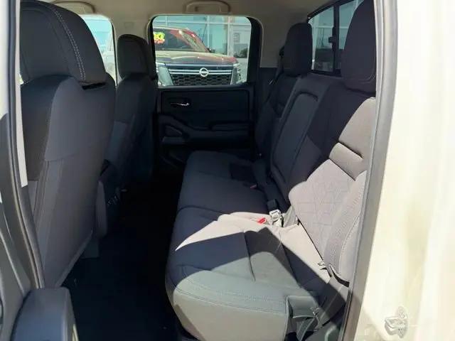 2026 Nissan Frontier Crew Cab SV 4x2