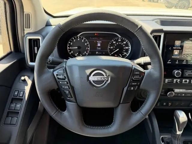 2026 Nissan Frontier Crew Cab SV 4x2