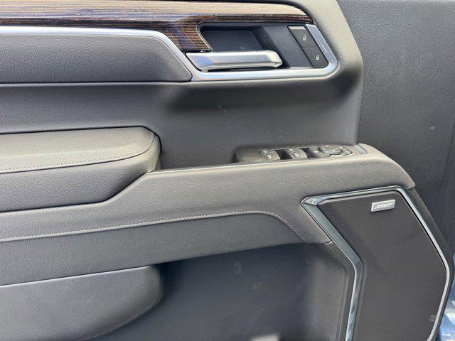 2026 GMC Sierra 1500 Double Cab, Standard Bed, Elevation, 4WD