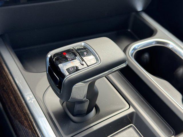 2026 GMC Sierra 1500 Double Cab, Standard Bed, Elevation, 4WD
