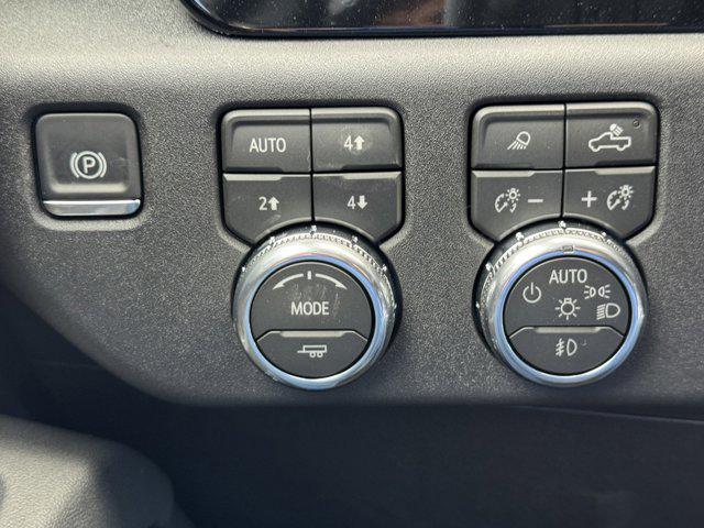 2026 GMC Sierra 1500 Double Cab, Standard Bed, Elevation, 4WD